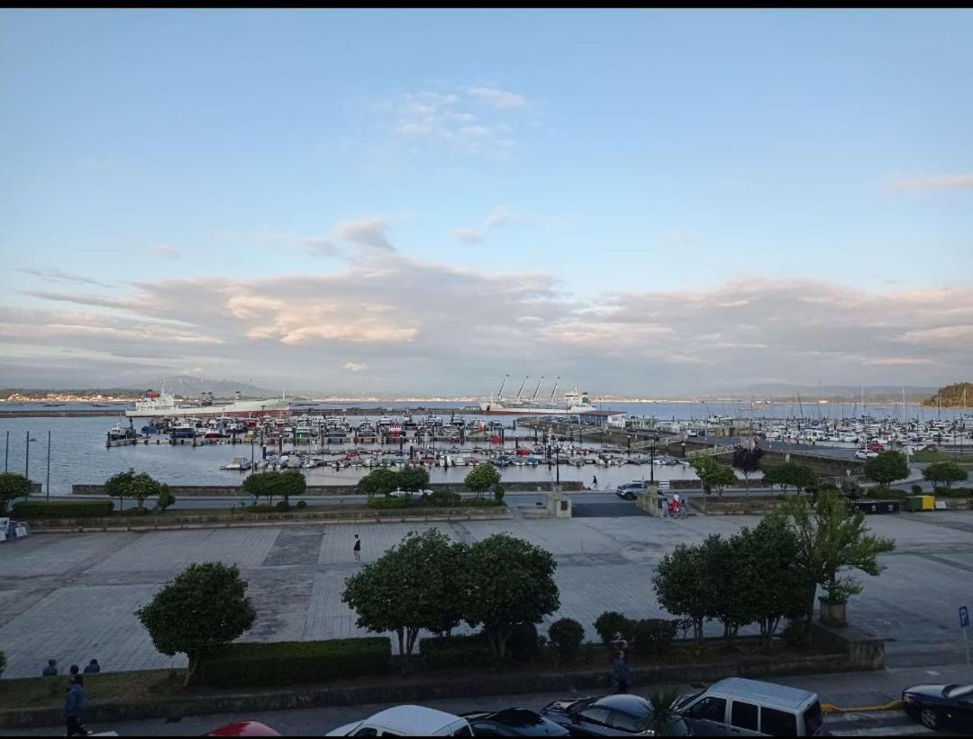 Vistas Al Puerto Apartment Pobra Do Caraminal Room photo